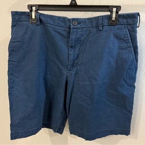 IZOD MENS CARGO SHORTS